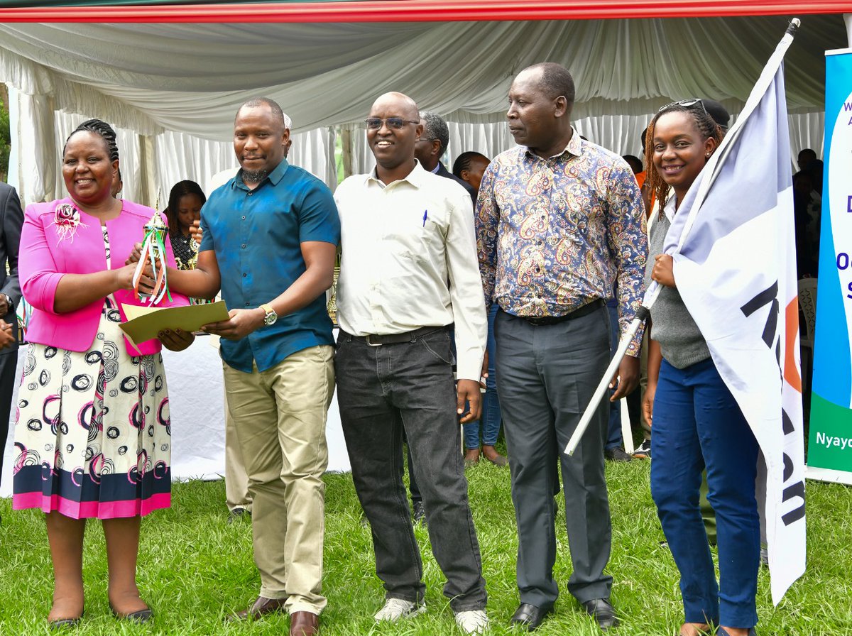 To mark #WDSW, 2024, the Directorate of Occupational Safety and Health Service(DOSHS)organized a fire safety competition and @KenGenKenya bagged these awards;
Fire Challenge Overall Winner
First Aid Challenge 2nd Runners up
Best Fire Marshall Theory, Ken Ngugi 
#SafetyAtWork ^EM