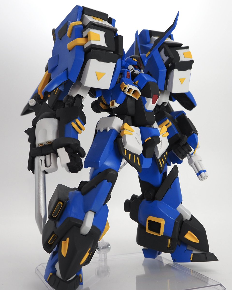 コトブキヤのアルトアイゼンを無限のフロンティアのアルトアイゼン