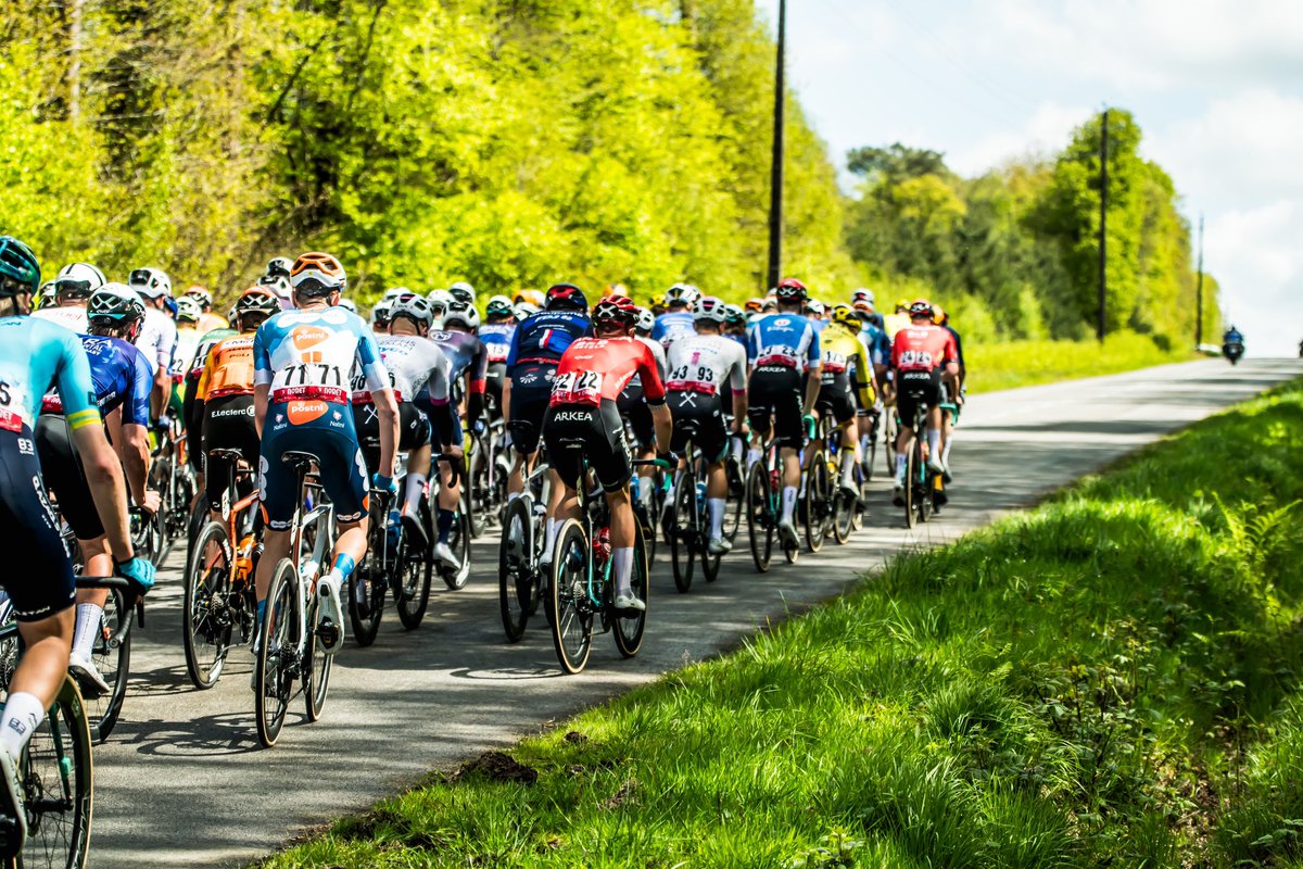 L’𝑬𝒙𝒄𝒂𝒍𝒊𝒃𝒖𝒓 sur les routes de la Forêt de Brocéliande. 🗡️🔴 #TDB2024