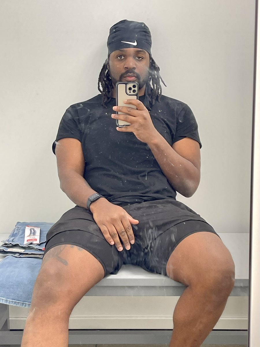 _phyfe's tweet image. “ I look damn good, I ain’t lost it “