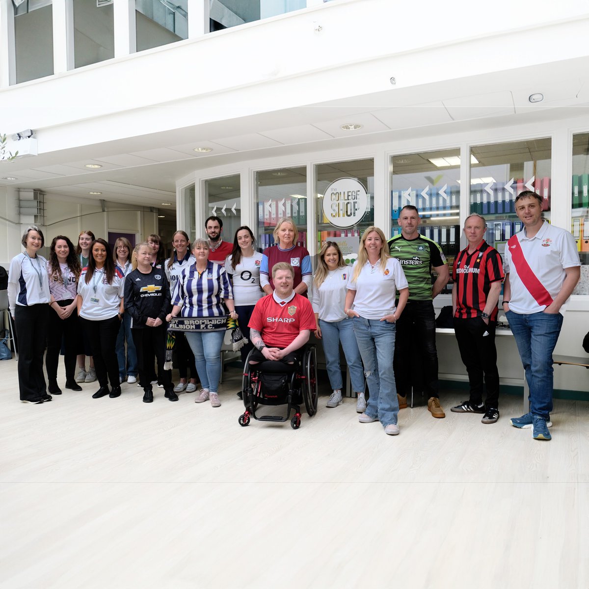 Kicking off for a cause! ⚽️ Wearing their favourite team's colours with pride, staff and students across Truro and Penwith came together to raise money for @BobbyMooreFund for Cancer Research UK by taking part in #FootballShirtFriday. What a team! 📷