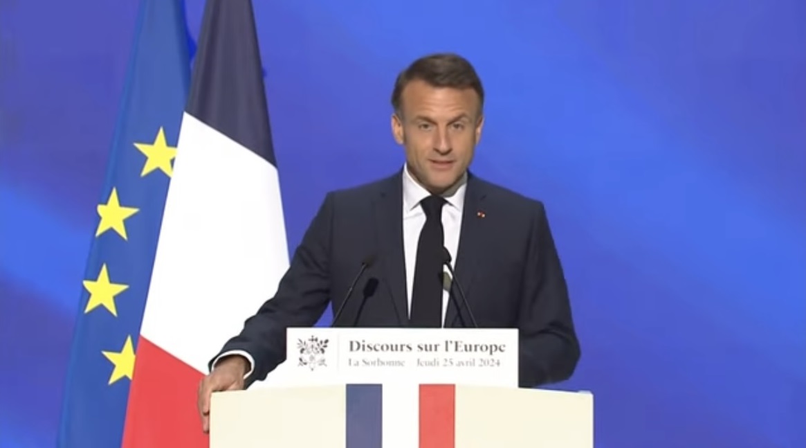 .@EmmanuelMacron's speech on Europe: 'The 🇬🇧 is a natural, long-standing ally & the treaties that bind us, including the Lancaster House Treaty, have laid solid foundations. We must build on them. Strengthen them. Brexit has not affected this relationship. uk.ambafrance.org/French-Preside…