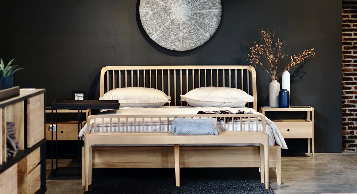 Unleash the hidden elegance of your bedroom with Ethnicraft Spindle bed. Crafted from oak, this bed radiates warmth and style. Wake up to luxury every day! 
Shop it on lomuarredi.com
#bedtime #furnituredesign #design #woodenfurniture #woodwork #lomuarredi