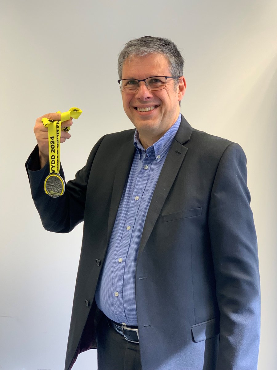 🏅 Congratulations to Personal Injury Solicitor, Jonathan Rich who ran the Newport Half Marathon this weekend! 🏃‍♂️

#medalmonday #mondaymotivation