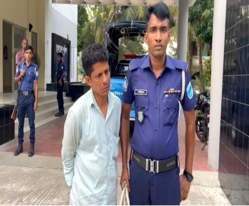 #BreakingNews 

A #Hindu goldsmith named Sanjay Rakshit (40) has been arrested on April 28, 2024 in Bheforganj upazila under Shariatpur district in Bangladesh on blasphemy charges for the 'crime' of posting few lines of a song of Lalon Fakir. Sanjay is the son of Hari Narayan
