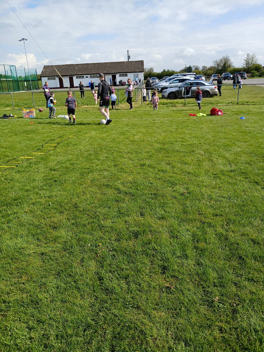 A lovely morning last Saturday in @DelvinGaa for their Mighty Minis!

Our Minis Academy co tinues every Saturday, be sure to your kids aged under 6 years old down for some fun!

@gaaleinster @westmeath_gaa