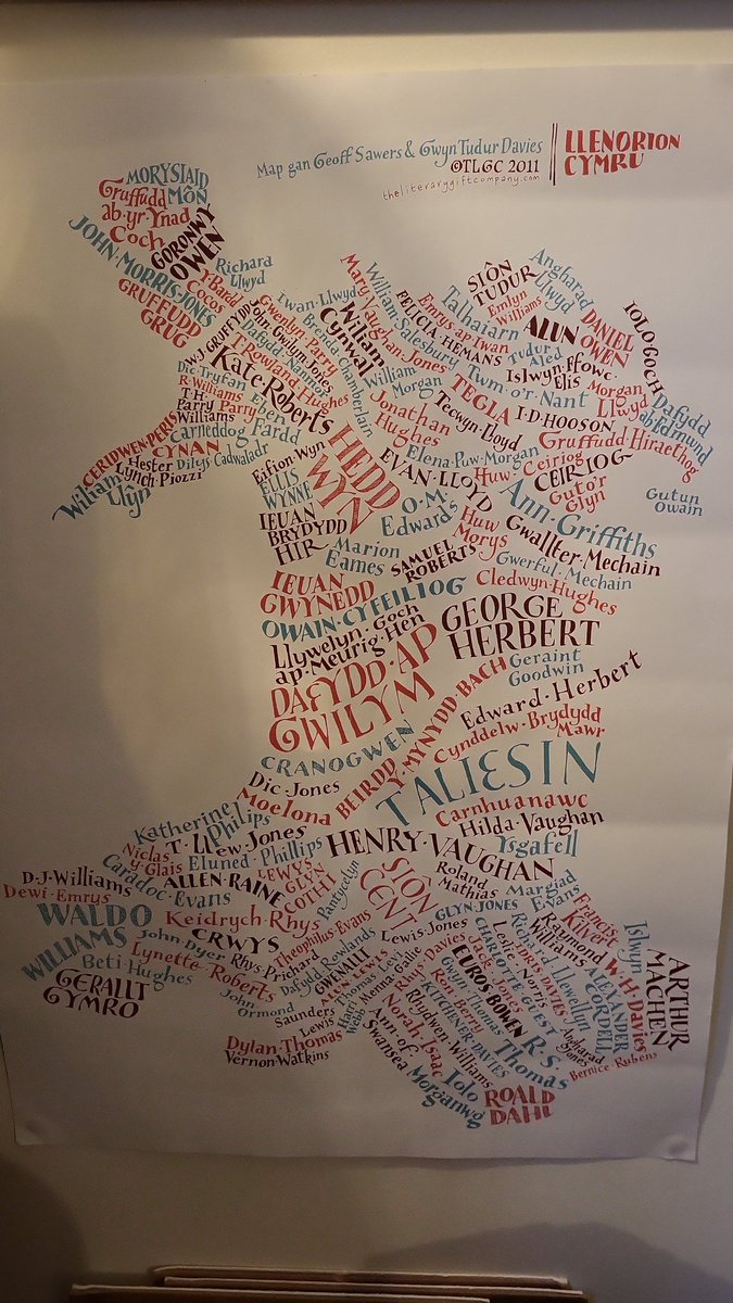 @SerenJLewis @LucyChalice Someone else just posted this map of Welsh writers, poets and novelists, but I had to share. Gwlad beirdd a chantorion enwogion o fri