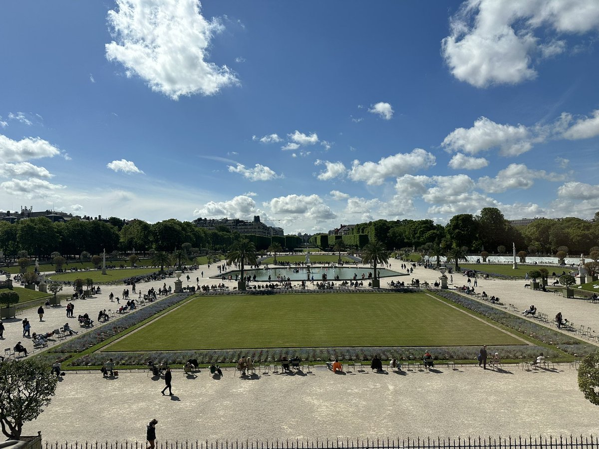 Au Sénat ce lundi, pour un rapide aller-retour sous le soleil parisien ☀️