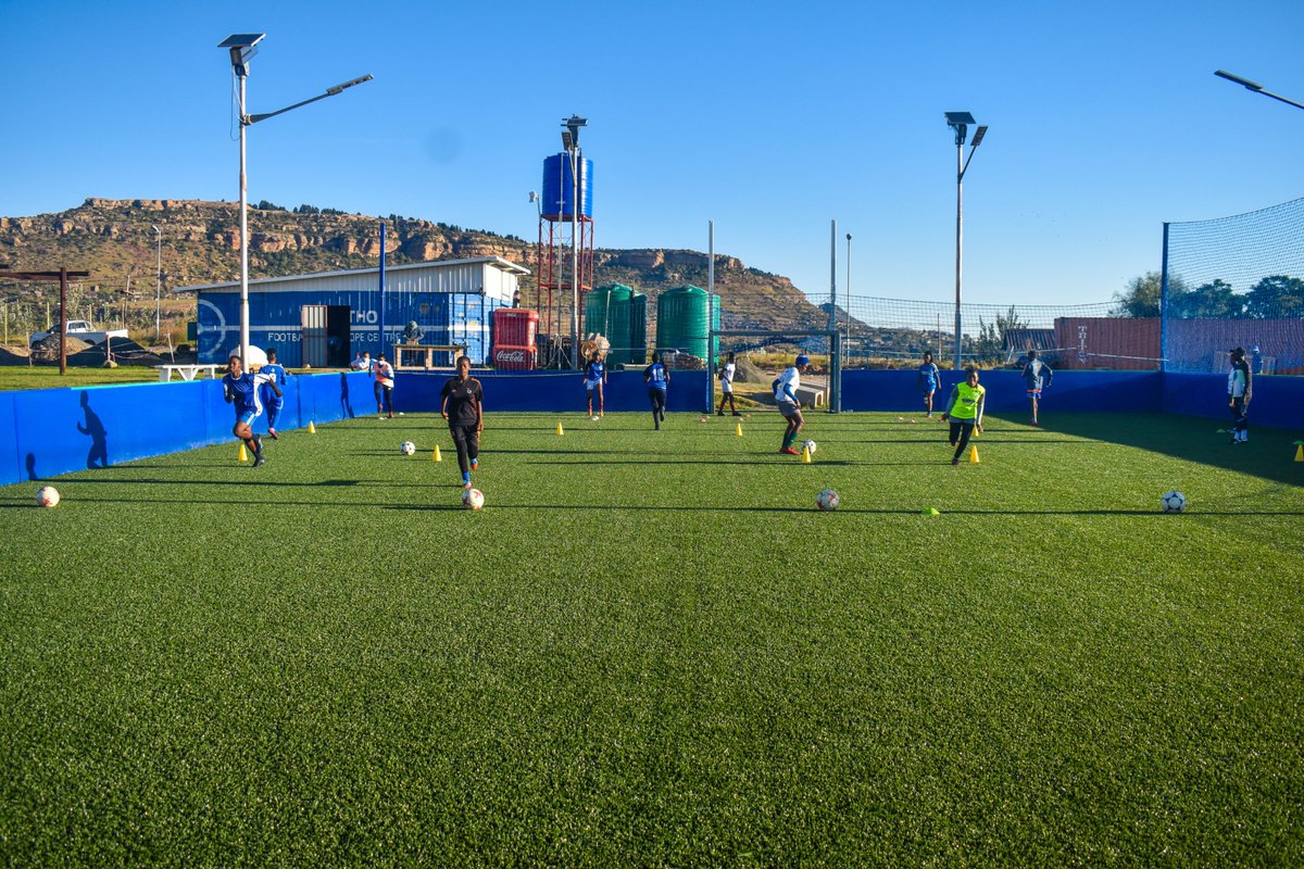 kick4life tweet media