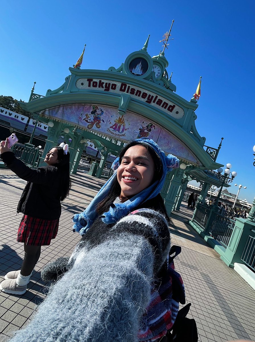 ryl-o & stitch in disneyland 🪄

#tokyo #tokyodisneyland #disneylandresort #tokyodisneyland35th #disneykid #liloandstitch