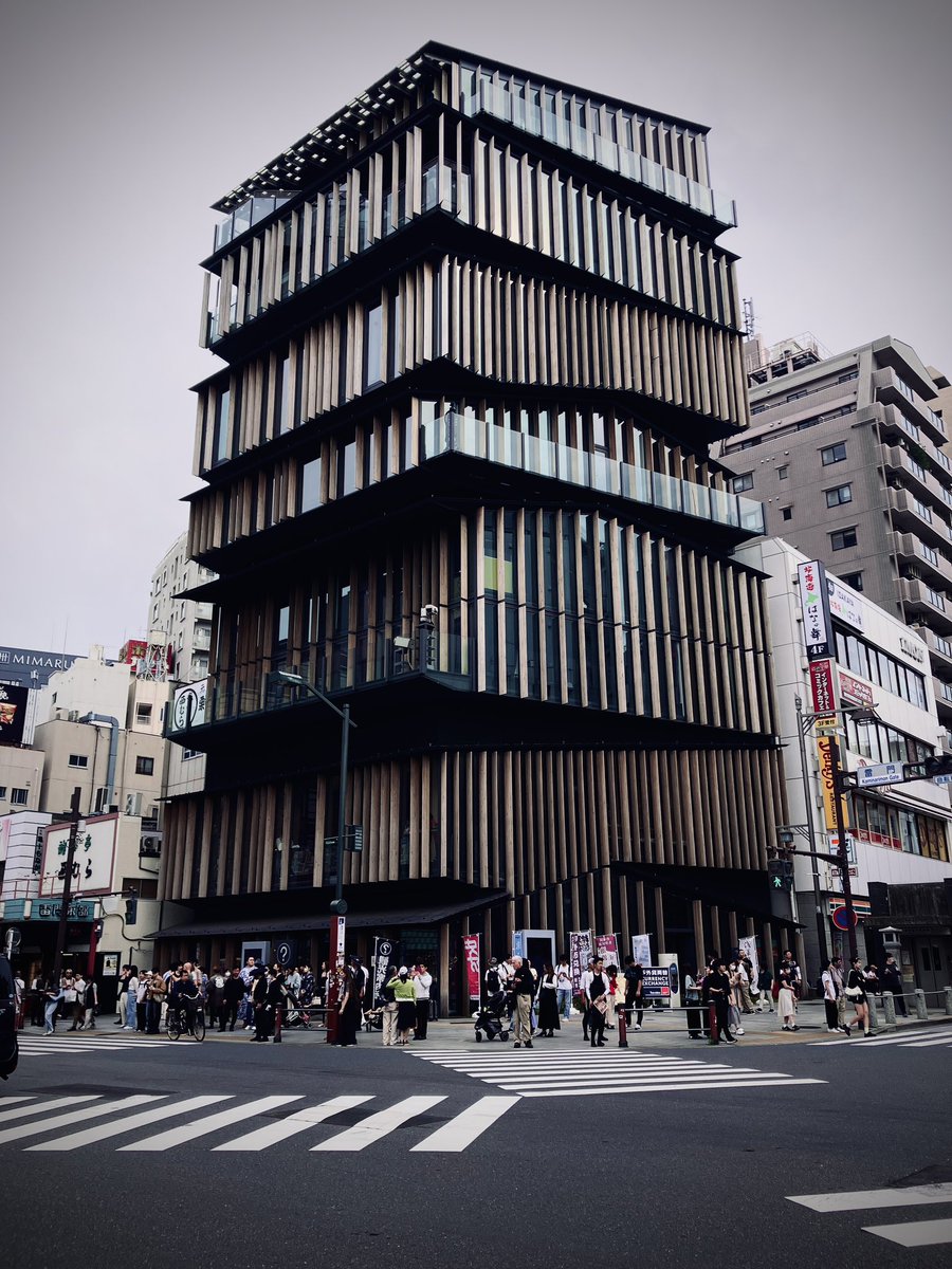 📍Asakusa sightseeing centre
 #tokyo #tokyotokyo #tokyife #tokyolover #tokyolove #tokyophotography #tokyophotographer #tokyophoto 
#japan #japantravel #japantrip #japanphotography #japanphoto #city #cityskyline #cityphotography   #travelphotography  #photography   #photographer