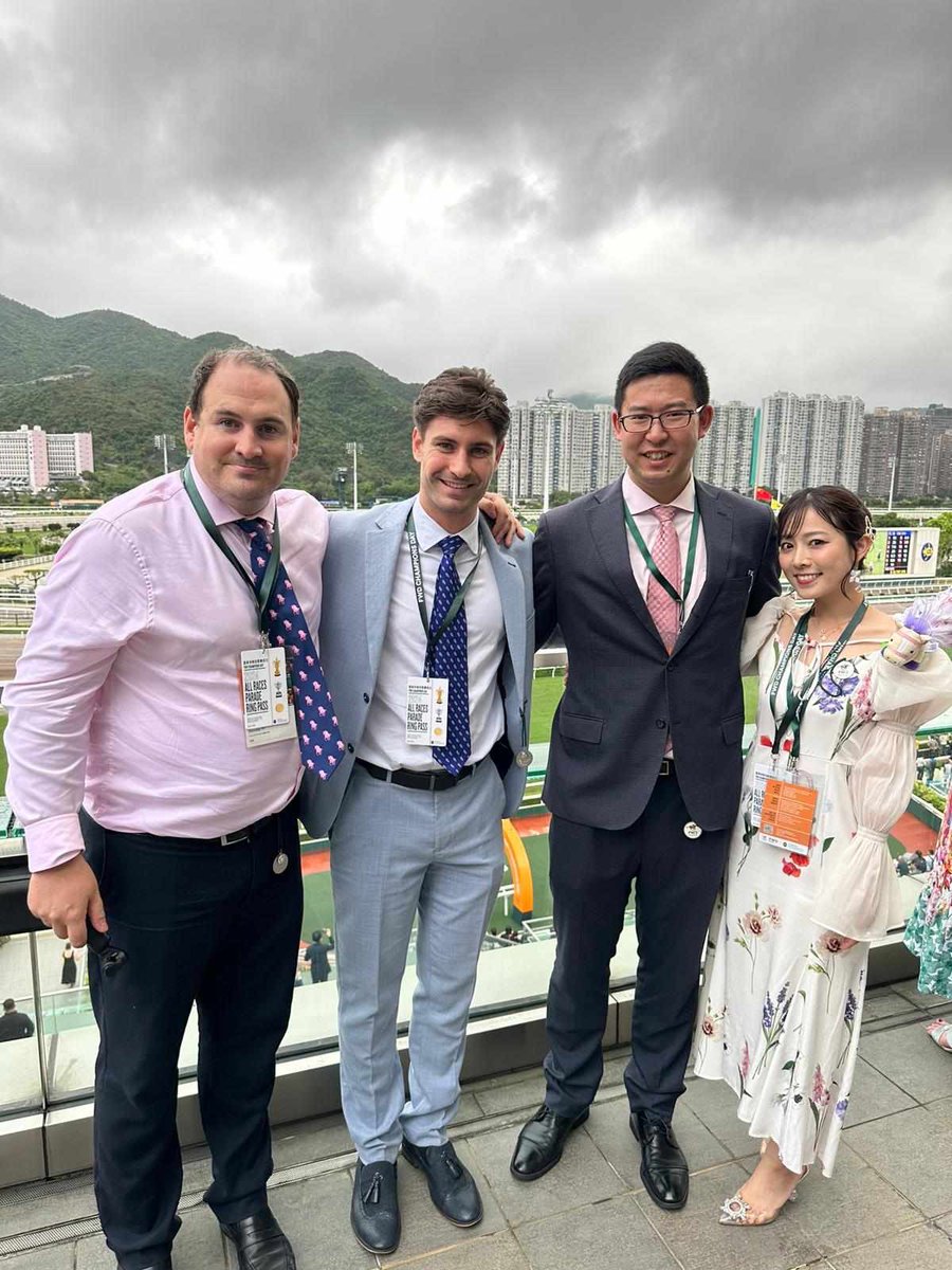 A great day of racing in Sha Tin at Champions Day which was enjoyed by our Head of Japan @ToshiOnikubo. A huge thank you to all the trainers and veterinarians who used our EMR system again in Hong Kong for their support! 🇭🇰🐎 #EquineWelfare #Innovation #HongKong