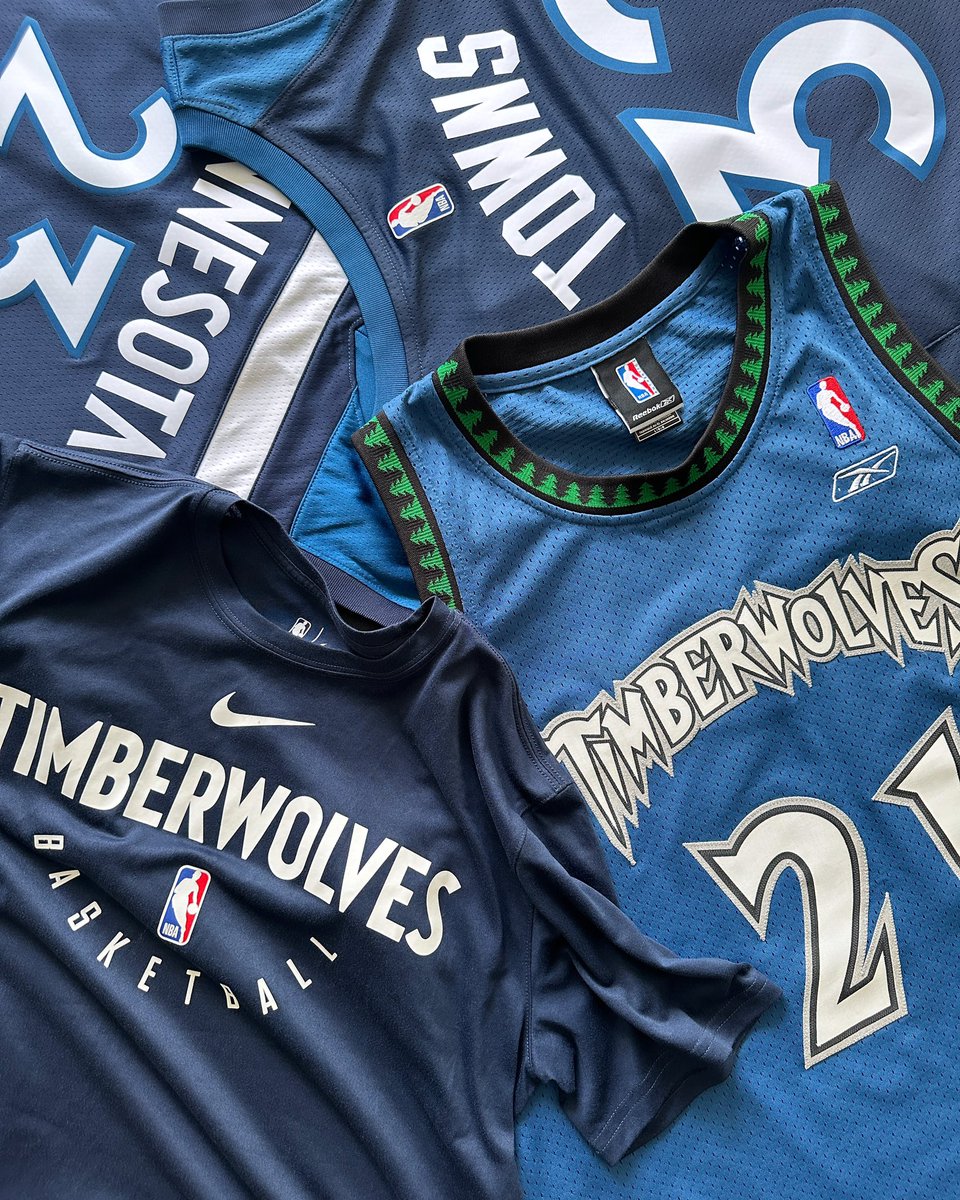 🐺🧹 SWEEP 🧹🐺

@Atthebuzzer_UK have a number of Timberwolves pieces in stock including a Karl Anthony Towns jersey in our steals section for just £45 and number of Jimmy Butler jerseys from his Wolves days which are new with tags and £40! 

Oh and always a huge shoutout to…