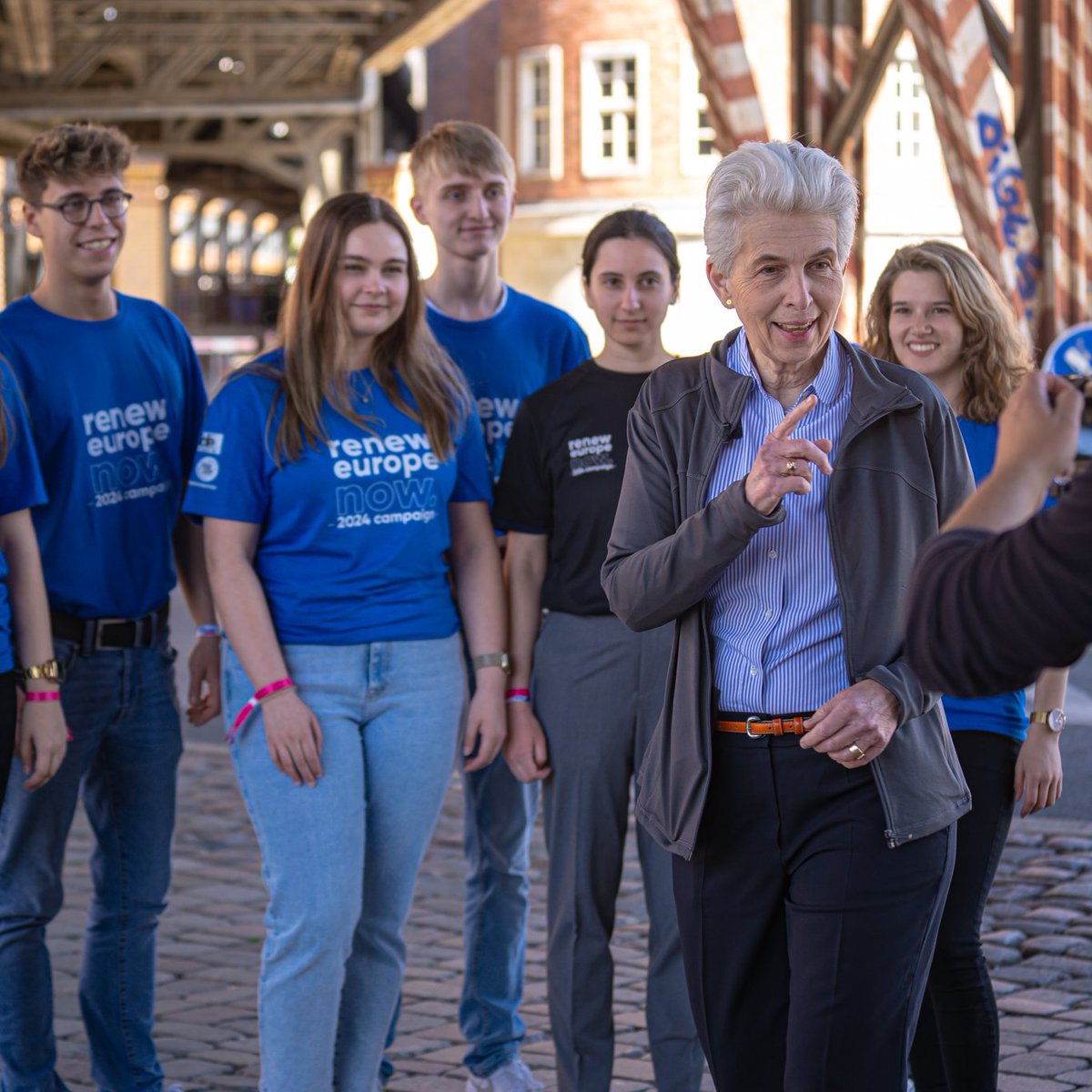 The #MaastrichtDebate kicks off tonight and liberals are ready 🇪🇺🚀 Watch our liberal lead candidate @MaStrackZi take the stage LIVE at 19:00 CEST 🔴 bit.ly/49VN7hy