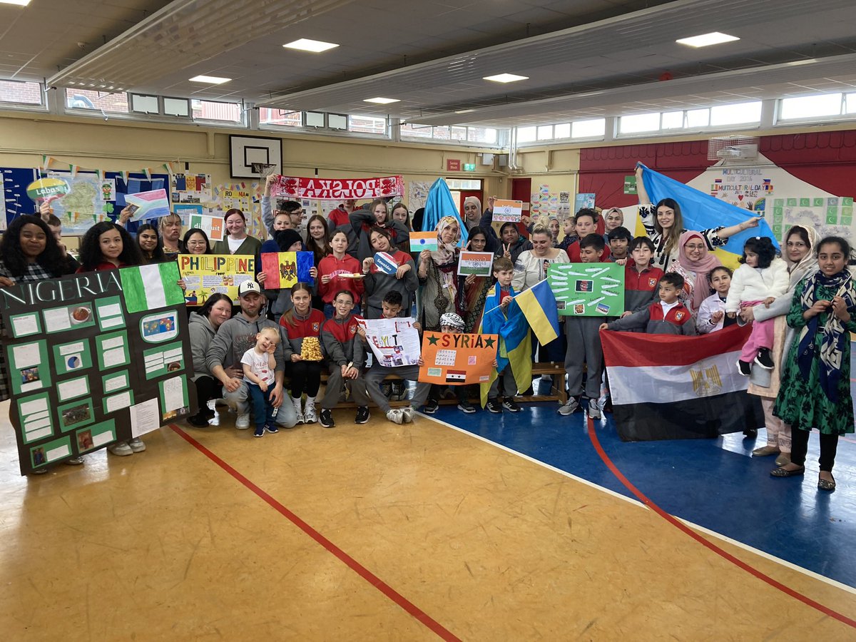 Multicultural Day 2024 was a great success in our school. Thanks to everyone who came along and helped out. Quick website post here!

🔗stdominicsnationalschool.wordpress.com/2024/04/27/mul…