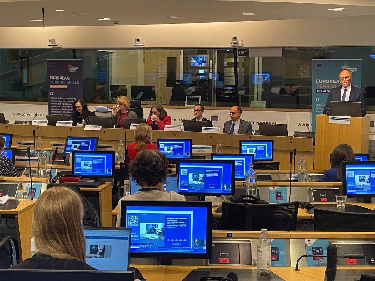 On 25 April, LCAMP participated in the #InvestinginSkills in Europe’s Regions and Cities conference organised by @EU_CoR and @EU_Social to close the #EuropeanYearOfSkills. Read more: lcamp.eu/2024/04/26/inv…