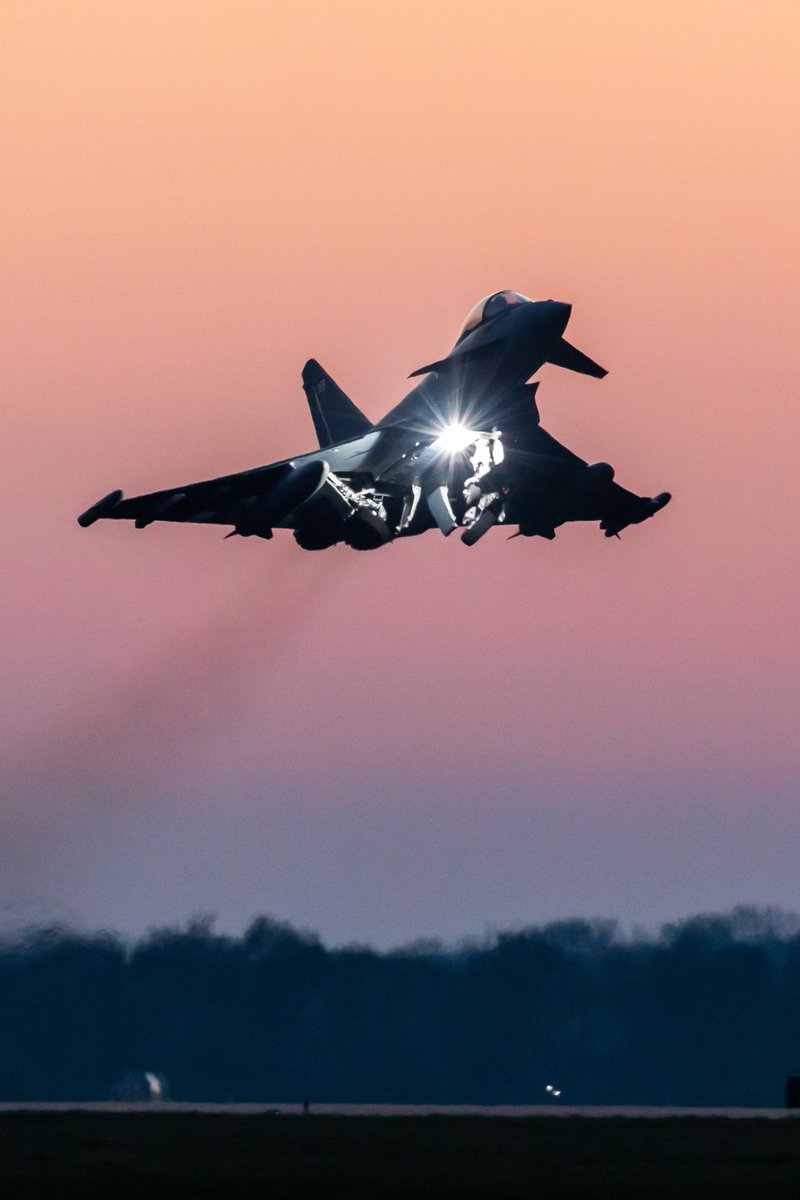 RAF Coningsby will be night flying this week, starting today (29th April) and concluding at around midnight on Thursday (2nd May). We are grateful for the enduring patience of our neighbours and the local community as we continue to train our pilots for operations.