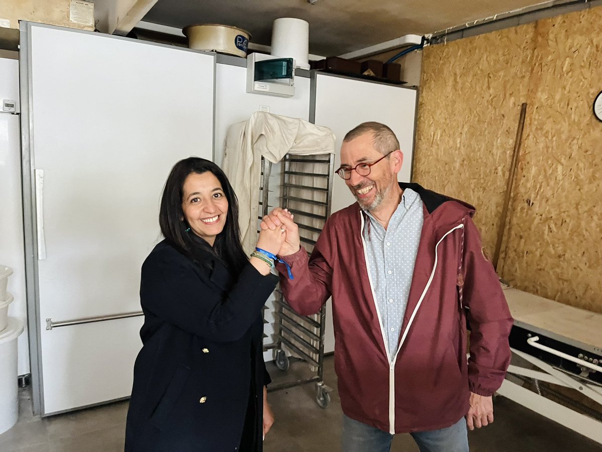 📢 NB : L’écologie politique mobilise lorsqu’elle s’intéresse à la vie des gens ! ✊ Oloron-Ste-Marie (64 #Bearn), c’est 10.600 habitant-es ET 150 personnes dans une salle pour une discussion #politique concrète sur l’avenir du territoire.