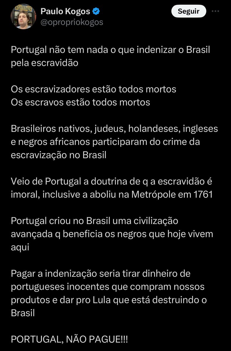 Vcs ficam transformando este vagabundo em piada e se esquecem que há uma caralhada de pessoas que compram este discurso e acreditam que ele tem total razão ao falar estas merdas.

Parece engraçado, mas é cruel e perverso. É profundamente preconceituoso e reacionário.

Parem!