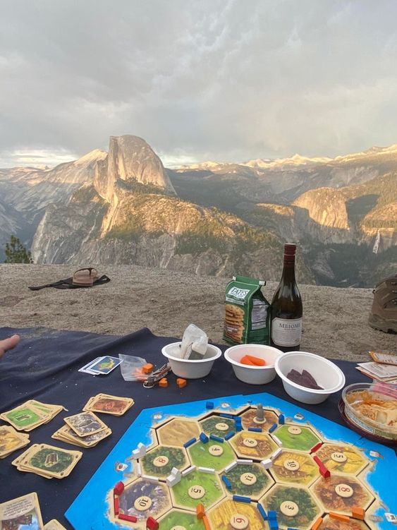 Catan with a view, anyone? Join @VainshDesign in their catan escapades: openvy.com/mv/1h0f6i5i0i3…