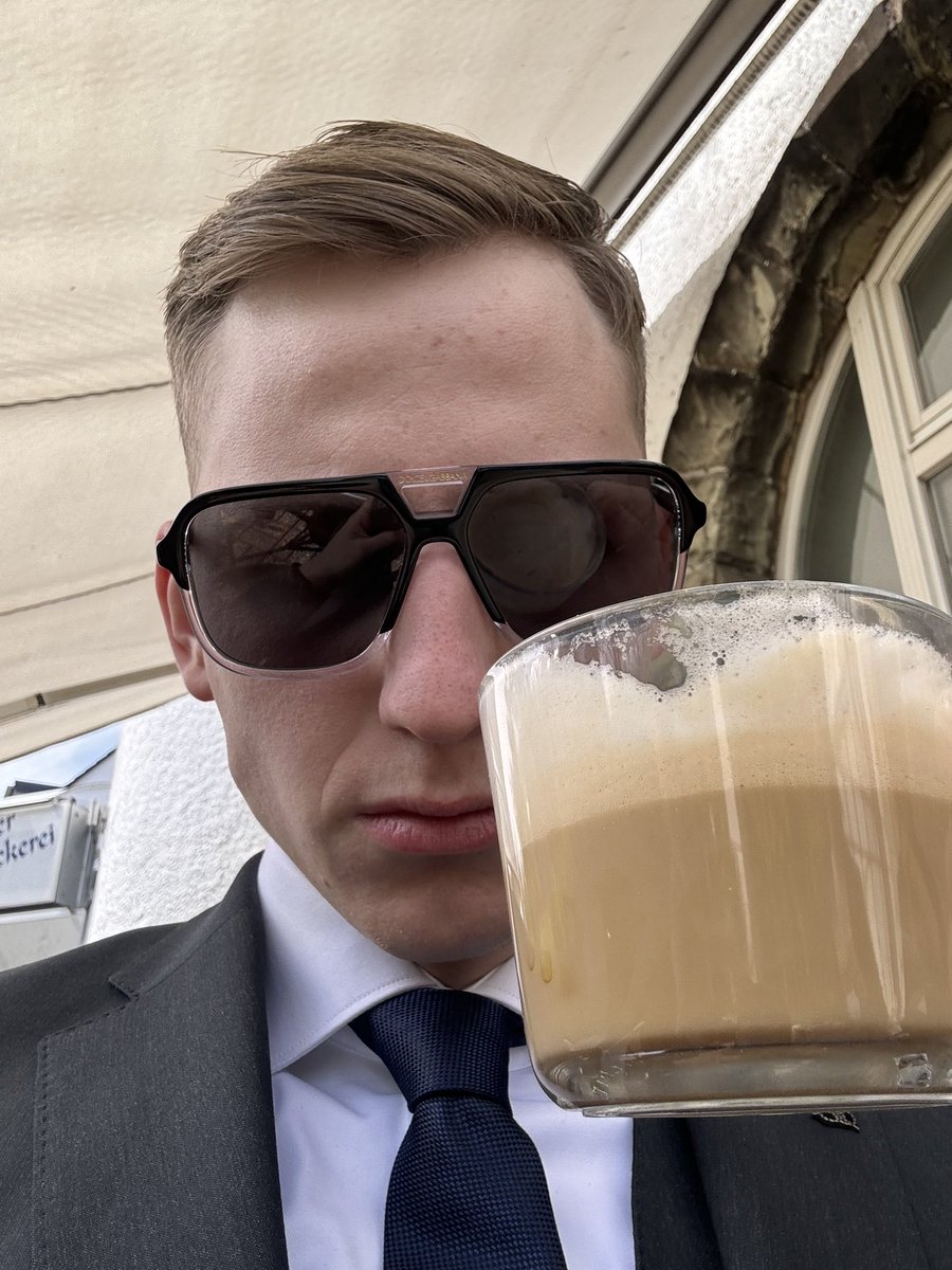 wie ich meinen Cappuccino $ippe