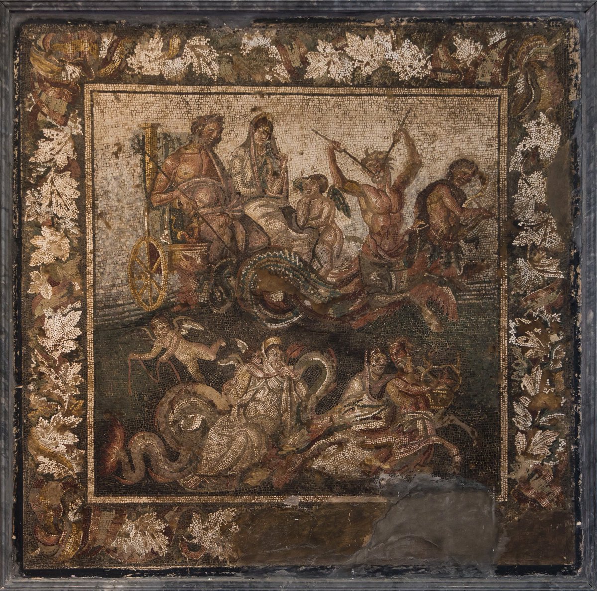 #MosaicMonday - Neptune and Amphitrite riding in a Triton-drawn chariot, from the triclinium of the House of the Grand Duke of Tuscany, Pompeii (IX.2.27). Originally the main emblema of a black-and-white floor. #Pompeii #Art

Image: National Archaeological Museum, Naples (10007)