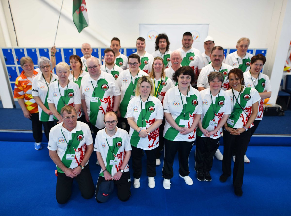 Wales took part in the Learning Disabilities Indoor Bowls International Series 2024 on 24th-25th April. 

Well done to everyone involved🏴󠁧󠁢󠁷󠁬󠁳󠁿

Read more about it here: bowlswales.com/ldibis-2024/