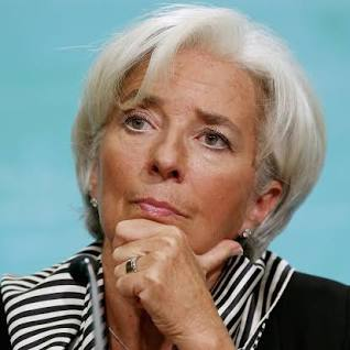 Christine Lagarde​​ Christine Lagarde (President - the European Central Bank) earns a salary of £362,097.00 per year.