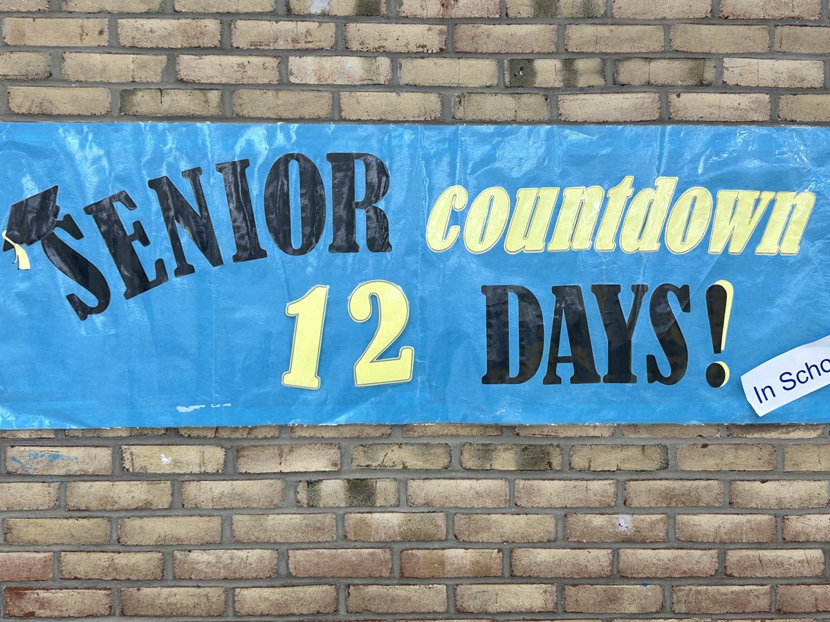 Seniors… it’s getting close! 🎓💙🦁💛🎓