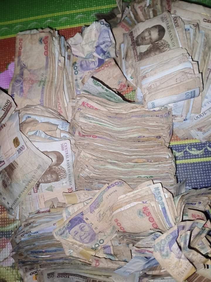 ModestyJrn's tweet image. This new week will be Good for you if you believe like this tweet