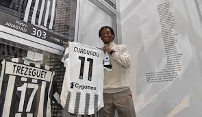 Levate la maglia di questo infame dal JMuseum grazie @juventusfc