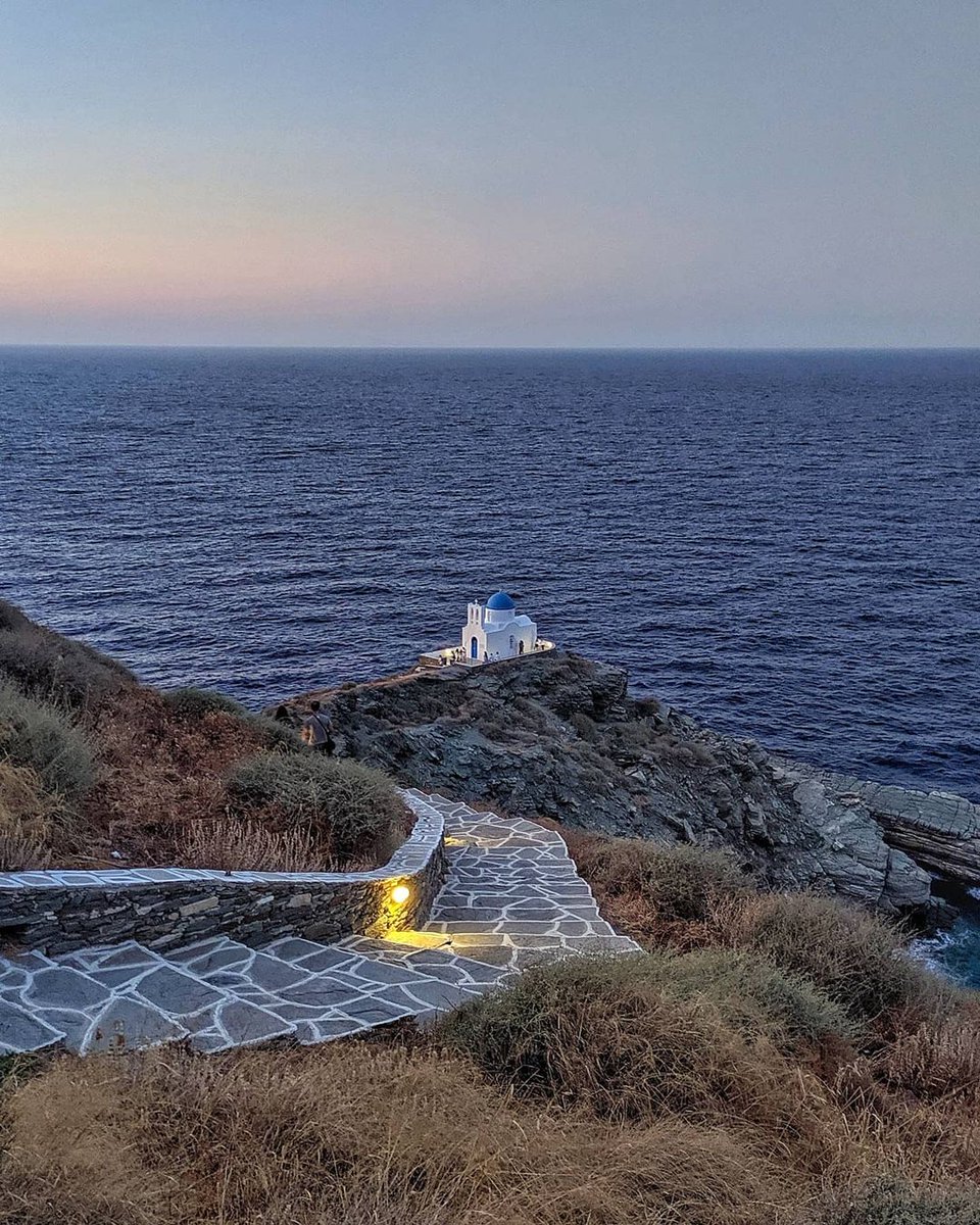 Exploring every hidden gem of the amazing island of #Sifnos!

sifnos.gr

📷: Manos (instagram.com/mananastasakis)

#sifnos #visitsifnosisland #visitsifnos #GEM #beach #weddings #honeymoon #paths #hiking #visitgreece #greece #cyclades #villages #Σίφνος