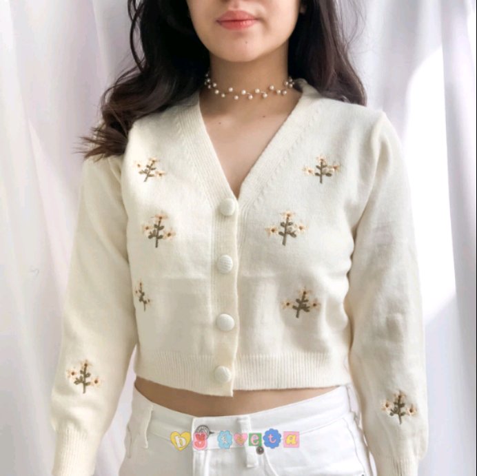ppiumiche's tweet photo. ✨ MINJI CARDIGAN SWEATER FLORA ✨
https://t.co/gOL6GQhyll
⭐ 4.9

Bahannya bagus, lembut, dan adem, jahitannya jugaa rapi, worth it bangett pokoknya🤩

#zonajajan #ShopeePayTHRGratis #ShopeeID #shopeehaul #cardigan #ShopeeTH https://t.co/Qopi500Mlz