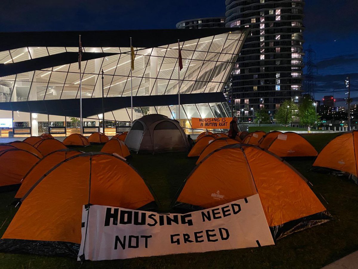 Housing Rebellion held a sleepover last night outside City Hall demanding refurbishment of empty homes, not demolition