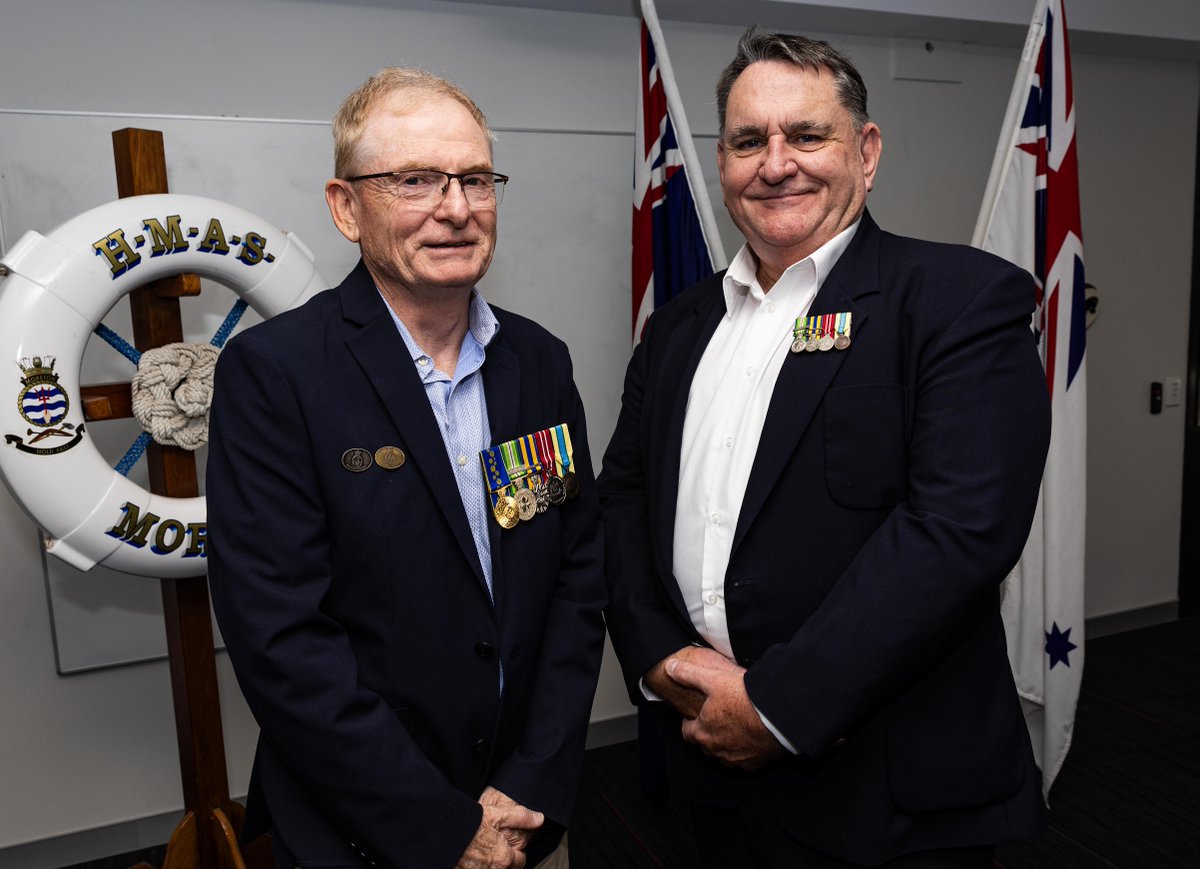 Congratulations to the six #AusNavy veterans who recently received the Meritorious Unit Citation. 

Awarded for sustained outstanding service in Somalia between 1992 and 1994, they performed extraordinary work in challenging conditions.

📖 Read more ⬇️ defence.gov.au/news-events/ne…