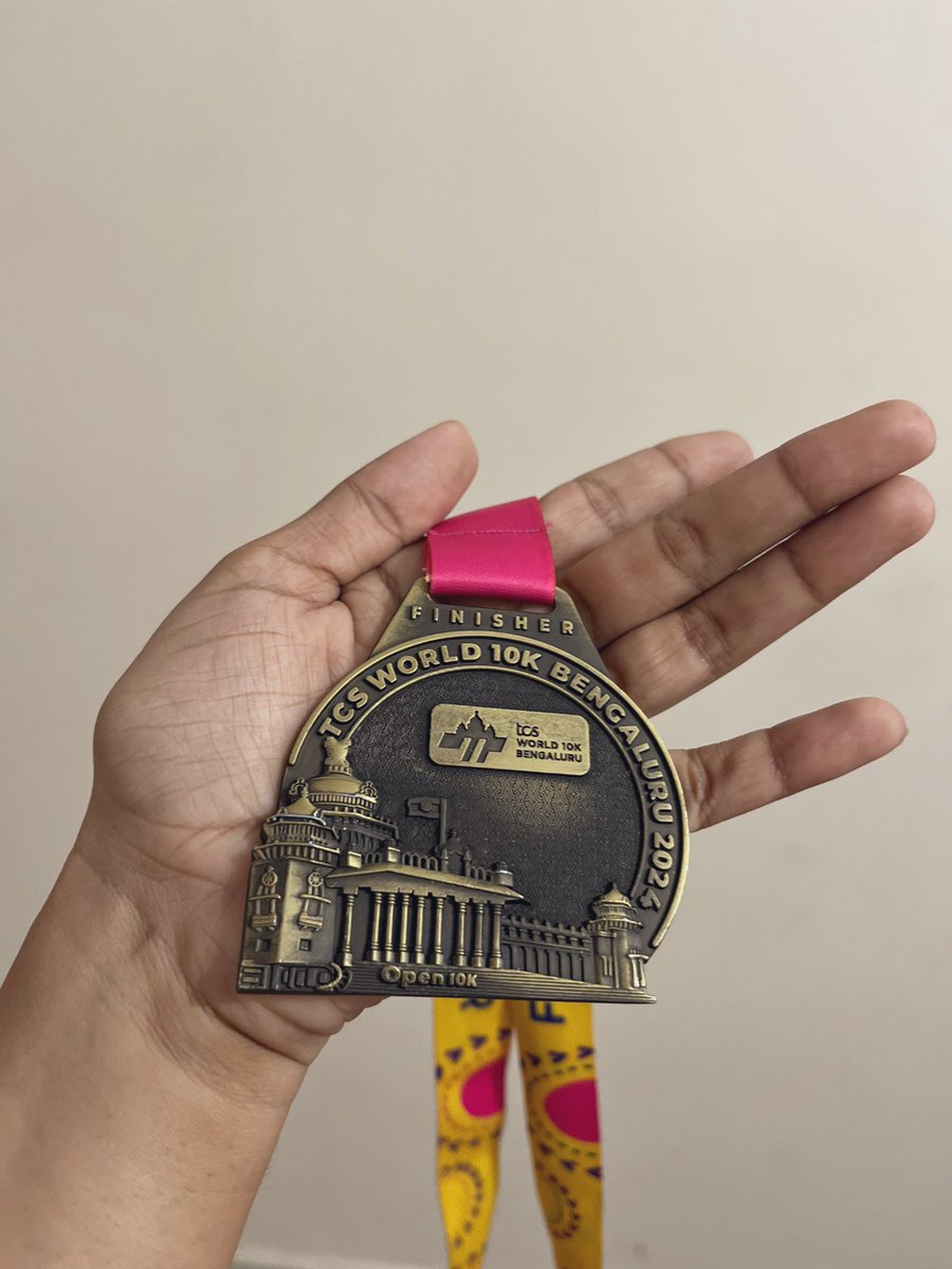 Precious from the Open 10K at @TCSWorld10K; kicking off the Procam Slam (1/4)!

Started running only two months back and it has deepened my appreciation for the human body; brought me to love and understand my own body better. What a start to 30s! 

Next up: Delhi! 🏃🏽‍♀️