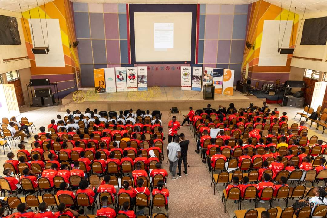 Foundation_DO's tweet image. Greetings, Greater Accra, Eastern and Ashanti Region!

Last year’s homecoming was exciting, and we eagerly look forward to engaging with the winning teams and schools in this year’s homecoming. 

#STEM #Education #AfriCANCodeChallenge