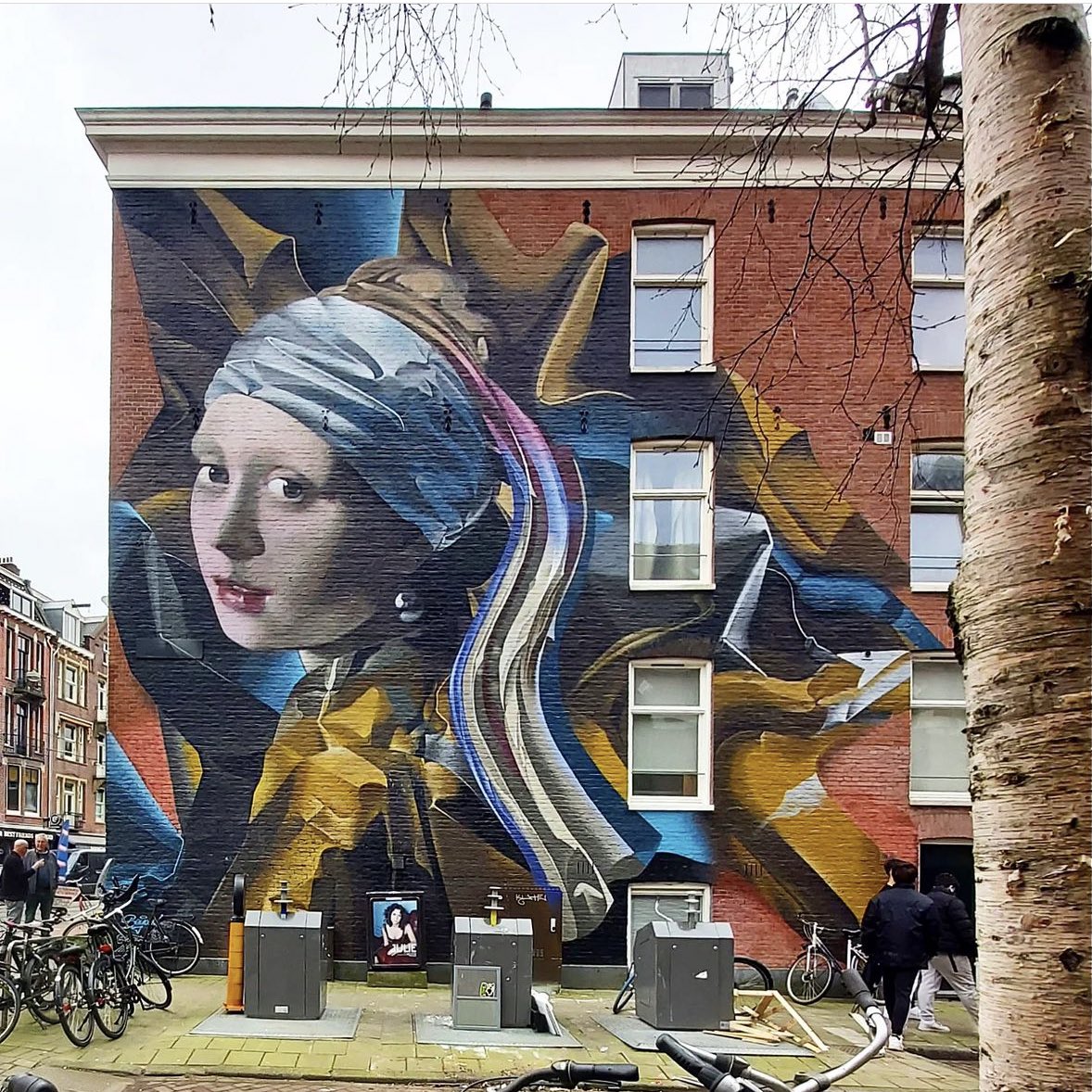 “Pearl of the South”

#StreetArt by Roelof-Beyond
In #Amsterdam #Netherlands