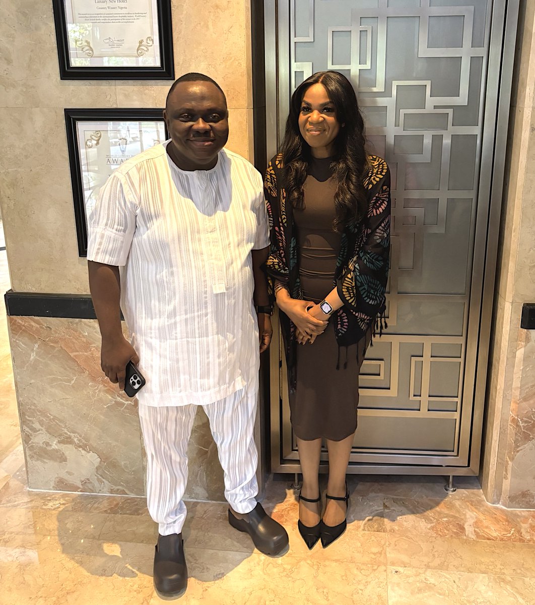 It was a pleasure meeting with the Honourable Commissioner, @followlasg Ministry of Energy and Mineral Resources, @Biodunogunleye.

We discussed how a clean #energytransition could be undertaken while guaranteeing #energyaccess for all.