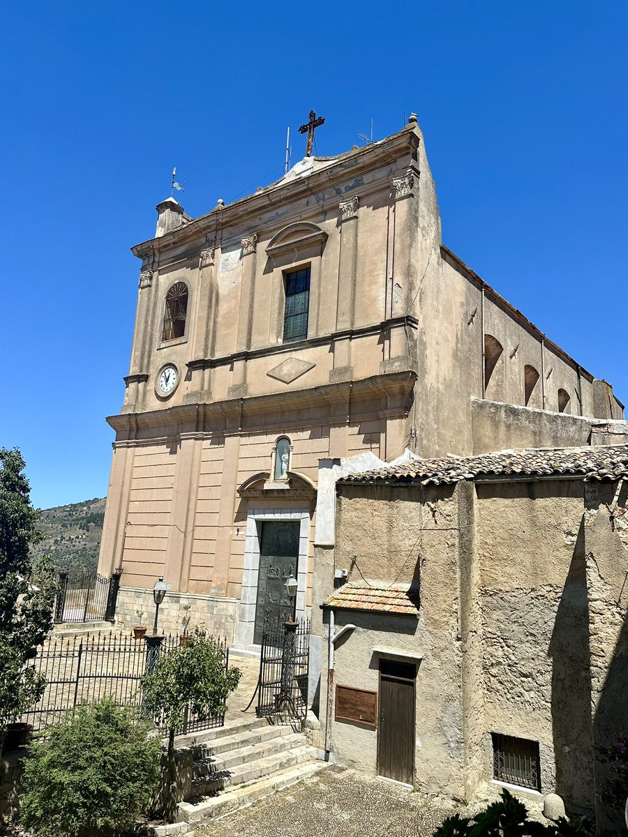 I had a great time with Sharon visiting the church & seeing the actual record of my great grandfather's (bisnonno) baptism. I loved the town of Alia & I cannot wait to go back. Grazie to everyone in Alia for their hospitality. ⛪️ 🇮🇹 🙏