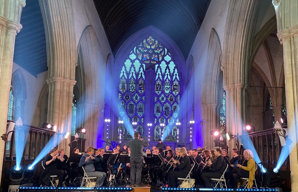 Festival favourites the @BBCECB are closing 2024 with an illuminated concert, playing great showtunes with the amazing @teamJLL lighting up the Abbey to match.  There really isn't a better way to celebrate the end of the week.  Be there!  
bit.ly/3ItJcx8