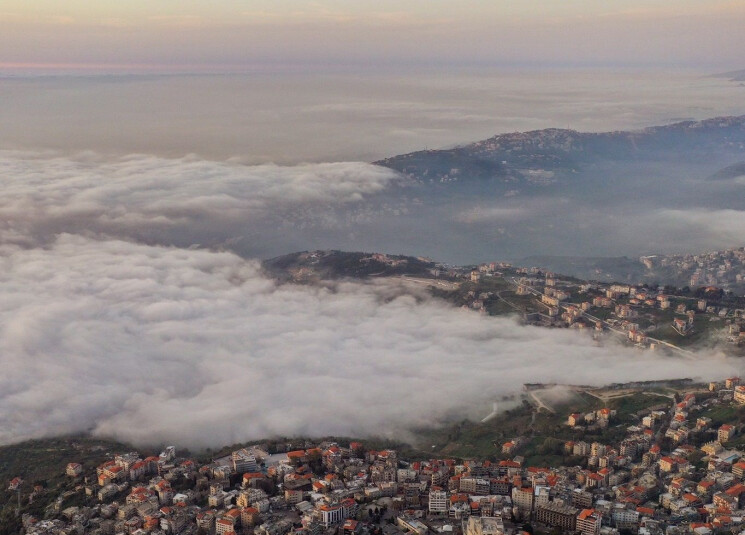 منخفضٌ جويّ متوسط الفاعلية حتى الخميس... إليكم طقس #لبنان المتوقع aljoumhouria.com/ar/news/719553