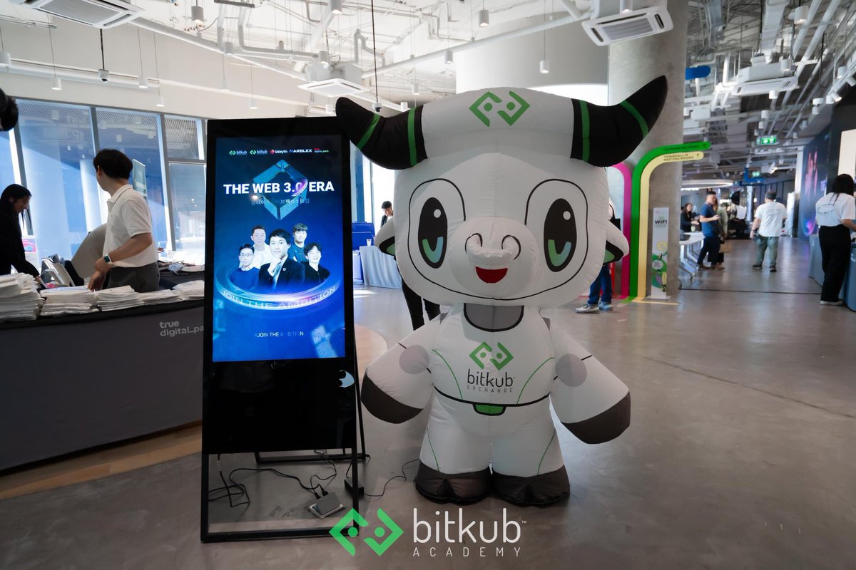 Last Friday's event with @BitkubOfficial was a huge success with over 450 attendees joining us for insightful discussions. Excited to partner with the biggest exchange in Thailand as we expand #Klaytn's reach! #JoinTheAmbition @BitkubAcademy @MARBLEXofficial @wamexyz