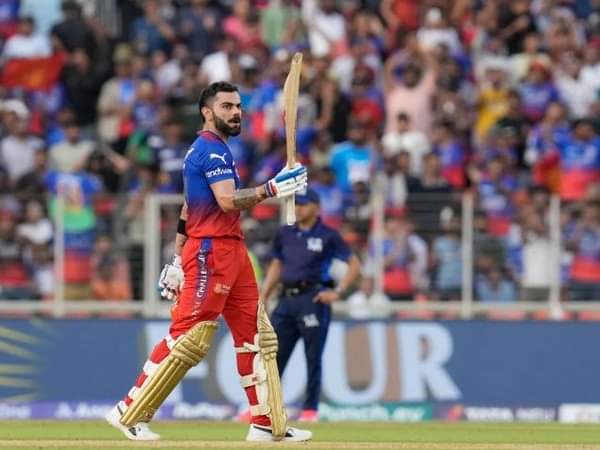 #Virat 'Consistent' Kohli: A look at all his seven 500-plus run IPL seasons so far