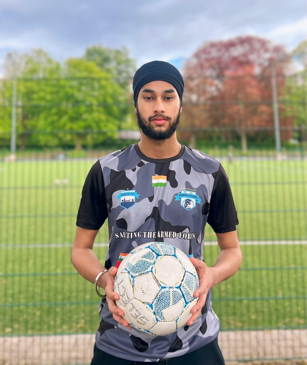Triman Ranvir (@trimanranvir9) on Twitter photo Collaboration with <a href="/thesikhstriumph/">𝐓𝐡𝐞 𝐒𝐢𝐤𝐡𝐬 𝐓𝐫𝐢𝐮𝐦𝐩𝐡</a>
My name is Triman Ranvir Singh Parihar, I will represent the Sikh community and break boundary’s as a sardaar will do my best to motivate and inspire more Sikh footballers to do the same.
Waheguru ji ka Khalsa, Waheguru ji ki fateh Collaboration with <a href="/thesikhstriumph/">𝐓𝐡𝐞 𝐒𝐢𝐤𝐡𝐬 𝐓𝐫𝐢𝐮𝐦𝐩𝐡</a>
My name is Triman Ranvir Singh Parihar, I will represent the Sikh community and break boundary’s as a sardaar will do my best to motivate and inspire more Sikh footballers to do the same.
Waheguru ji ka Khalsa, Waheguru ji ki fateh