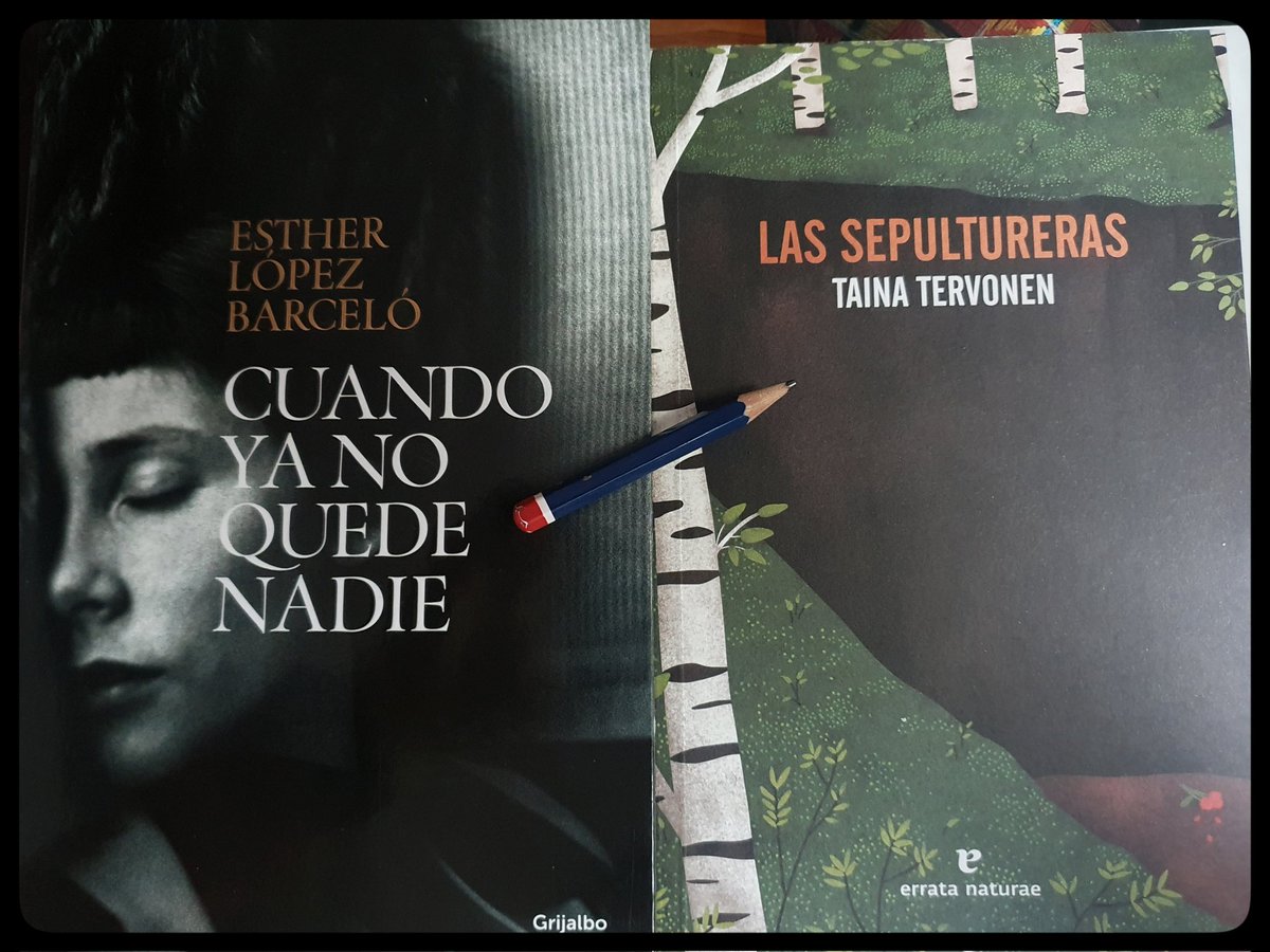 'A menudo a la memoria hay que salir a buscarla, como si fuera un niño perdido' (ELBA) Este fin de semana yo he salido a buscarla entre las páginas de estas dos excelentes novelas 👇 1️⃣ 'Cuando ya no quede nadie' de @Elba_Celo 2️⃣ 'Las sepultureras' de Taina Tervonen