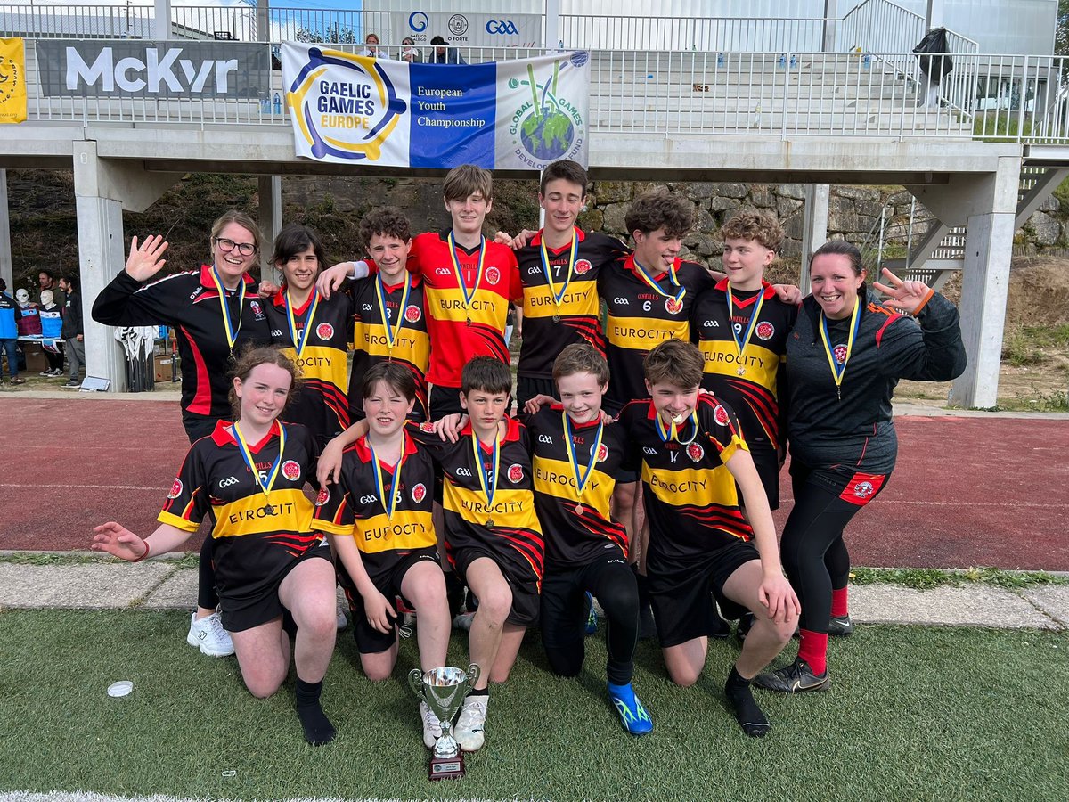 Comhghairdeas to Gaelic Club Brussels🇧🇪 on becoming European U15 Féile champions in Vigo, Galicia at the weekend! 🏆