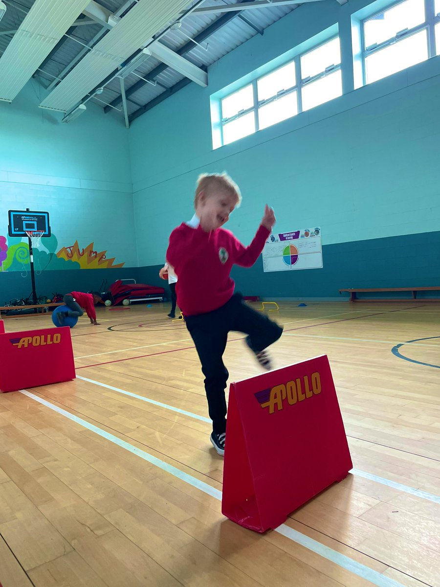 Today at @AultmoreParkPri's breakfast club, we tackled an obstacle course to showcase our physical abilities ! 🏃‍♂️💪 #FitnessGoals #obstaclecourse #funfitness