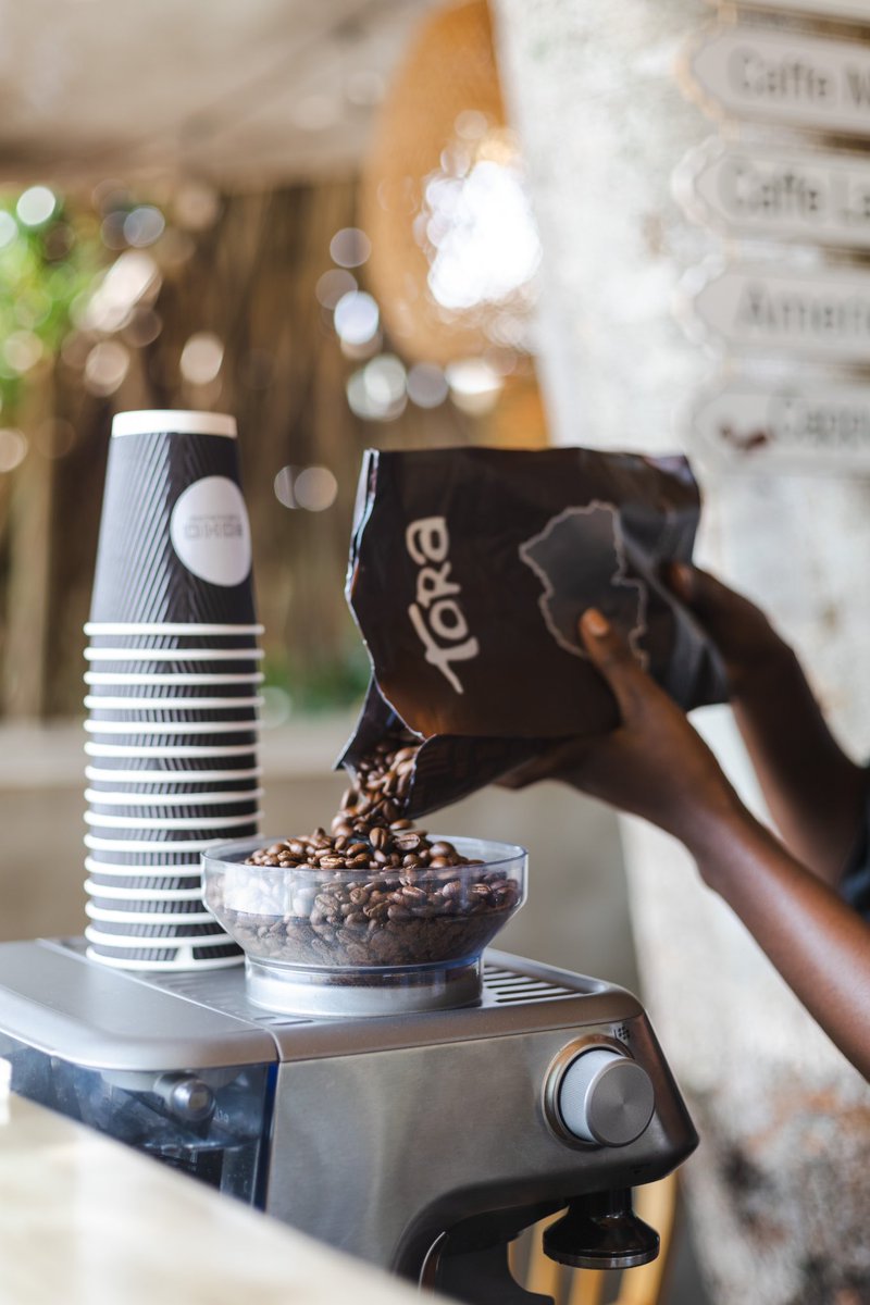 Tugane Tuguhe Ikawa ikaranze ku rugero wifuza, yaba ihiye birangiye, ihiye biringaniye gato cyangwa se ihiye cyane. 

Have your coffee, your way with Tora! Choose from our medium, medium-dark, and dark roasts, each crafted to bring out unique flavors. 

#ToraCoffee #RwandaCoffee