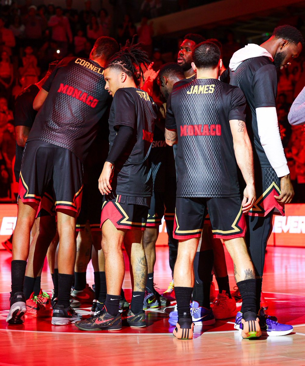 👋 Bon lundi à tous, la #RocaFamily ! 🇲🇨 ⚔️ Les play-offs d'@EuroLeague continuent pour votre #RocaTeam 🆚️ @FBBasketbol !⚡️ ⏩️ Match 3️⃣ ce mercredi 1er mai (19h45) 🌟 ⏩️ Match 4️⃣ ce vendredi 3 mai (19h45) 🌟 🚀Puis retour à la maison en #BetclicELITE 🇫🇷 🏠 Dimanche 5…